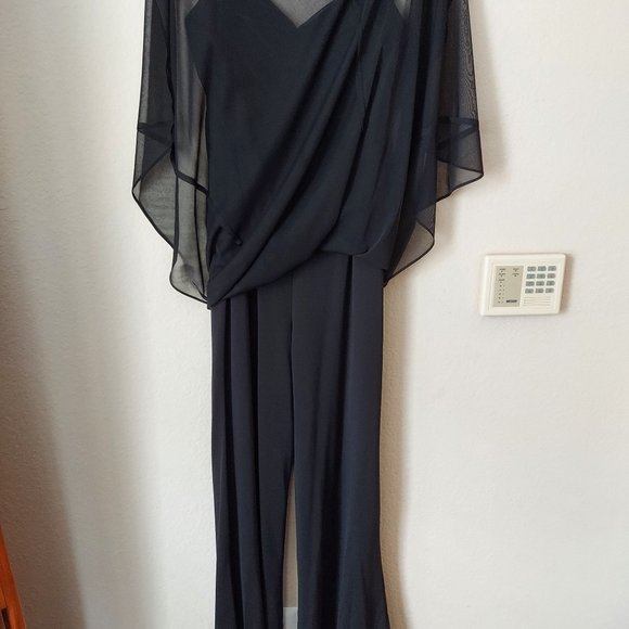 Niki by Niki Livas Black Jumpsuit - Picture 4 of 5